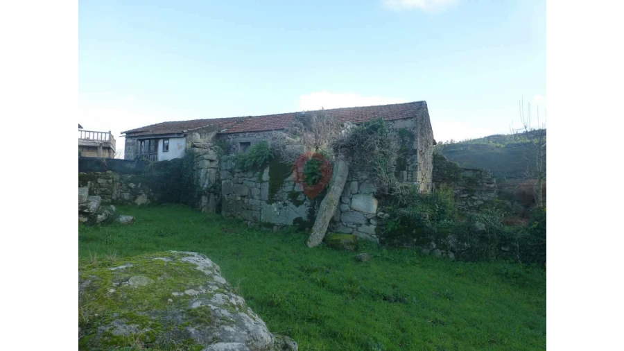 Moradia T0 para Venda em Longos Vales Foto 3