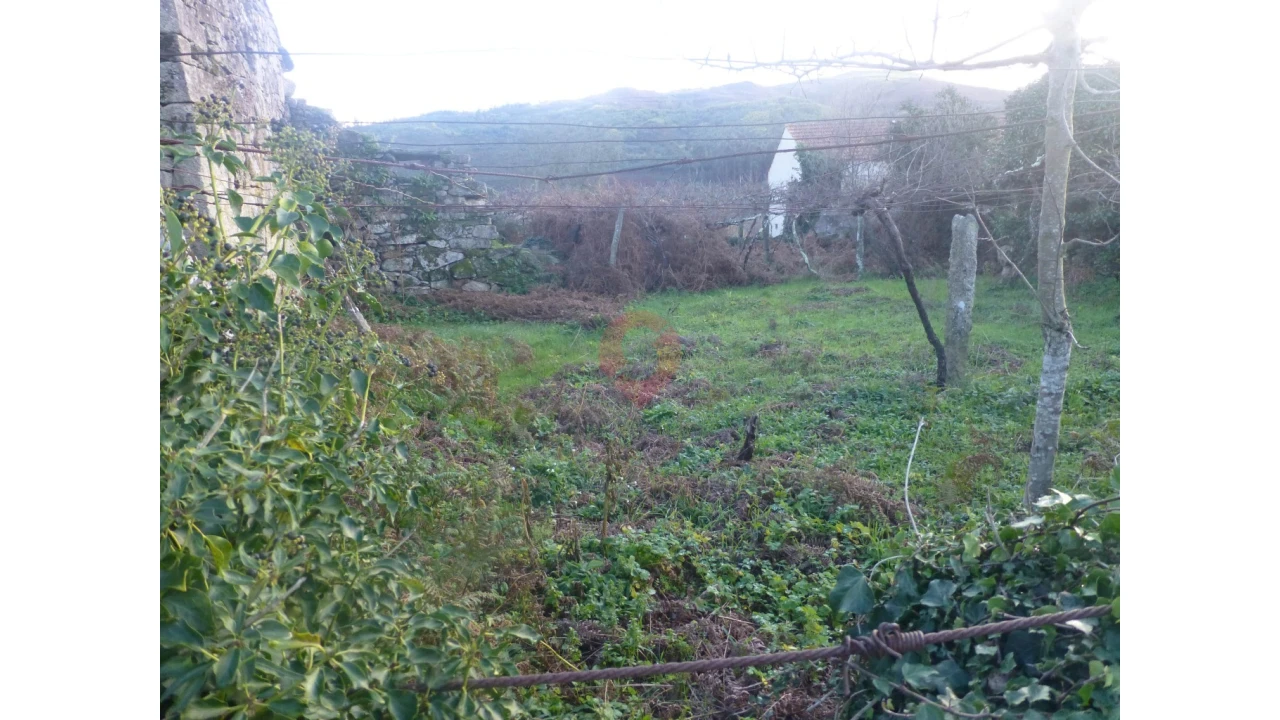 Moradia T0 para Venda em Longos Vales Foto 4