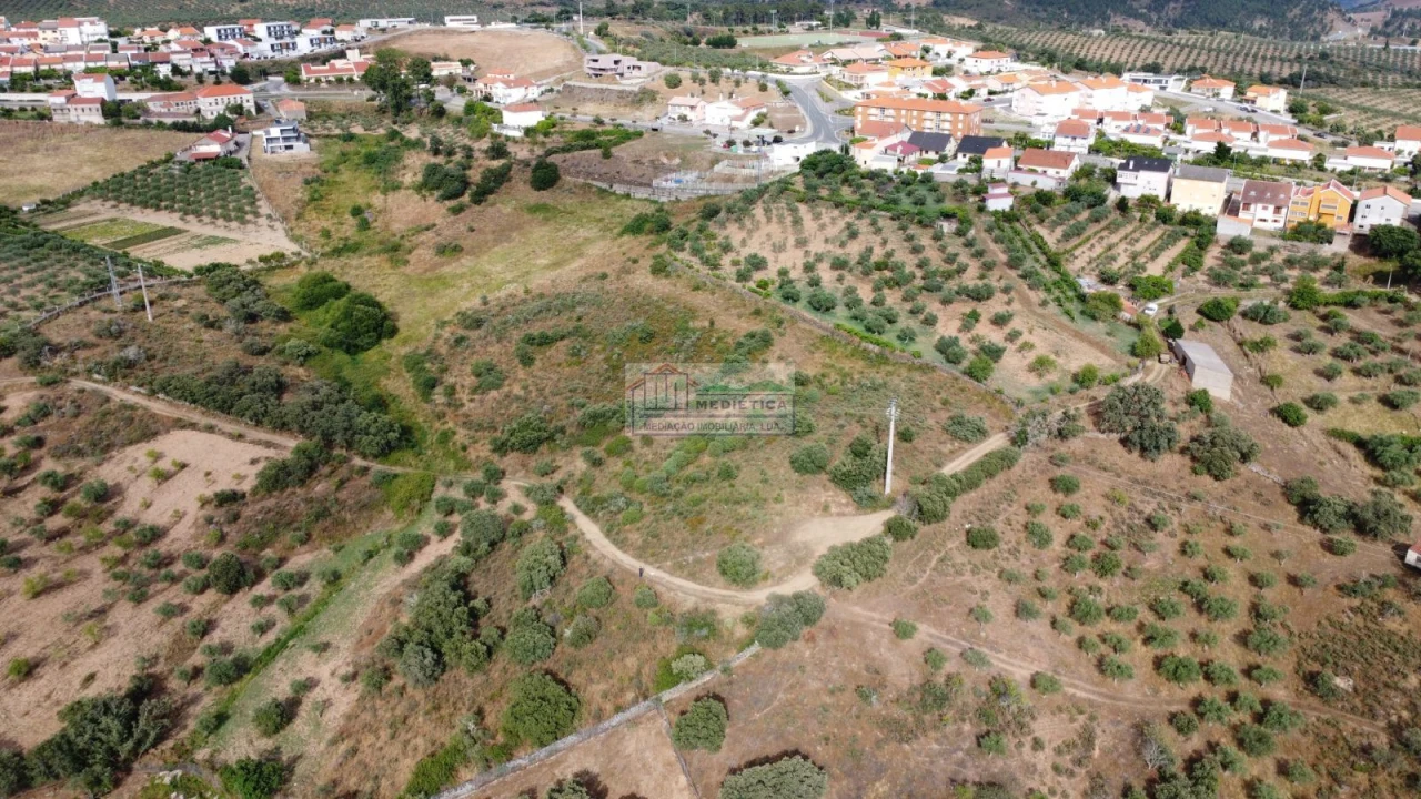 Terreno para Venda em Alfandega da Fe Foto 11