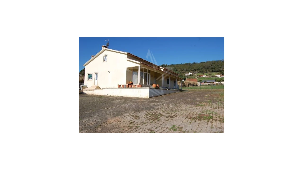 Moradia T4 para Venda em Rio Maior Foto 5
