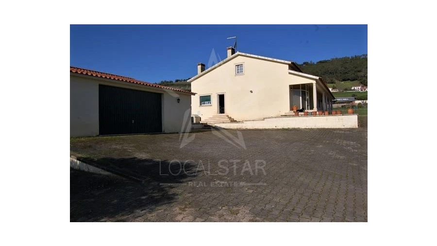 Moradia T4 para Venda em Rio Maior Foto 7
