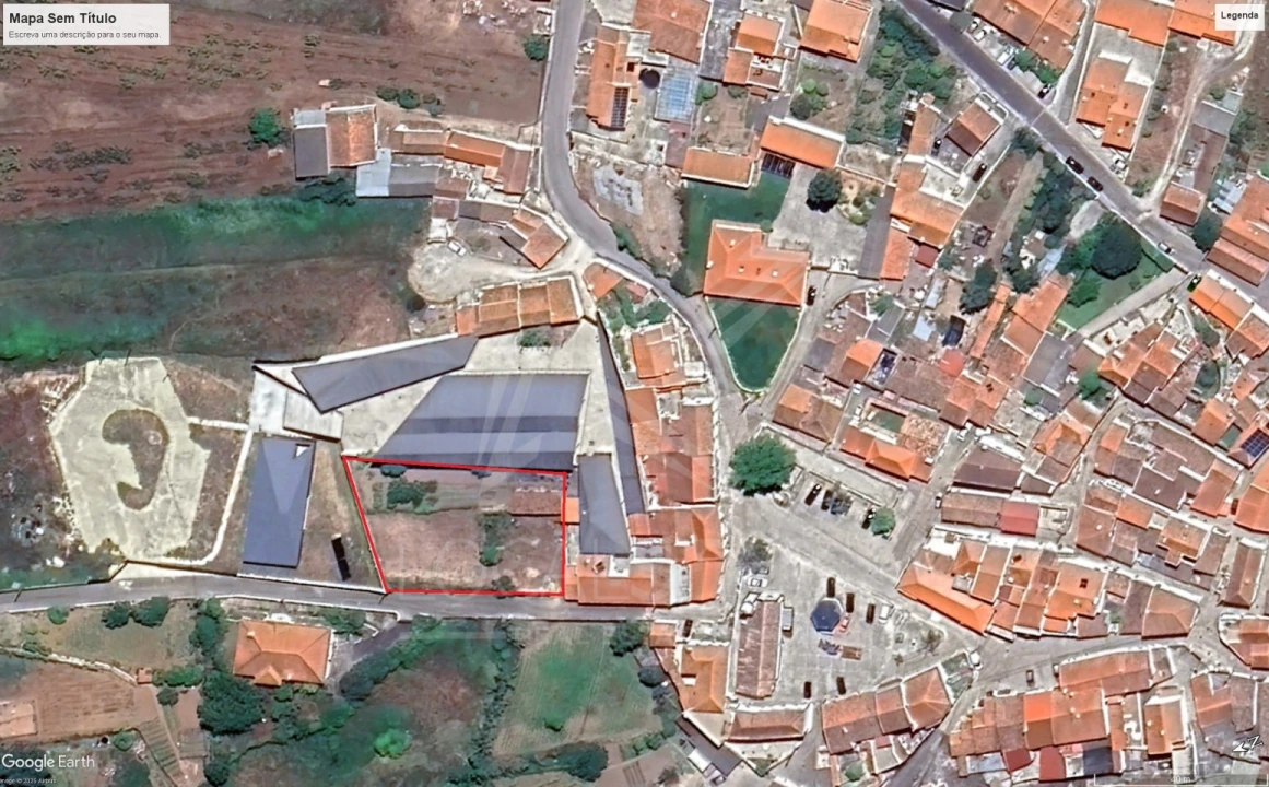 Terreno para Venda em Santa Maria, São Pedro e Sobral da Lagoa Foto 3