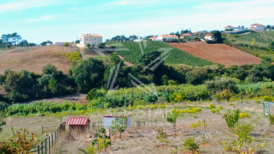 Moradia T4 para Venda em Alvorninha Foto 34