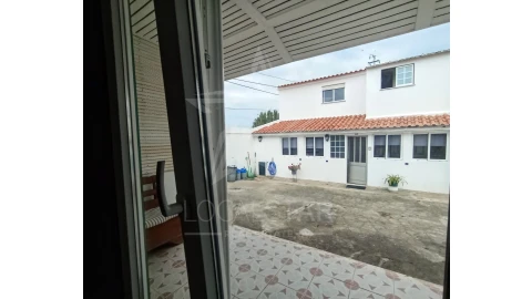 Moradia T4 para Venda em Alfeizerão