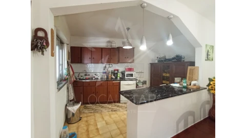 Moradia T4 para Venda em Alfeizerão