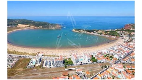 Moradia T4 para Venda em Alfeizerão