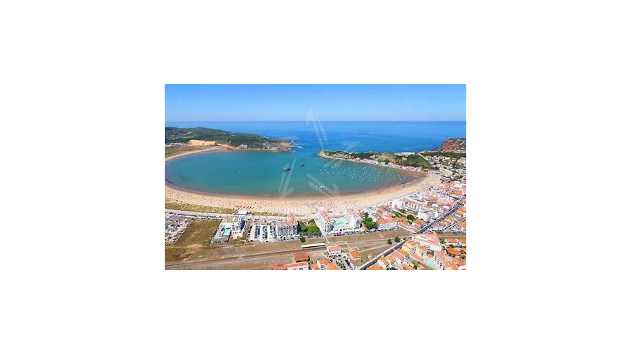 Moradia T4 para Venda em Alfeizerão Foto 34