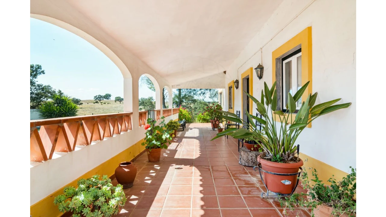 Moradia T4 para Venda em Bacelo e Senhora da Saúde Foto 26