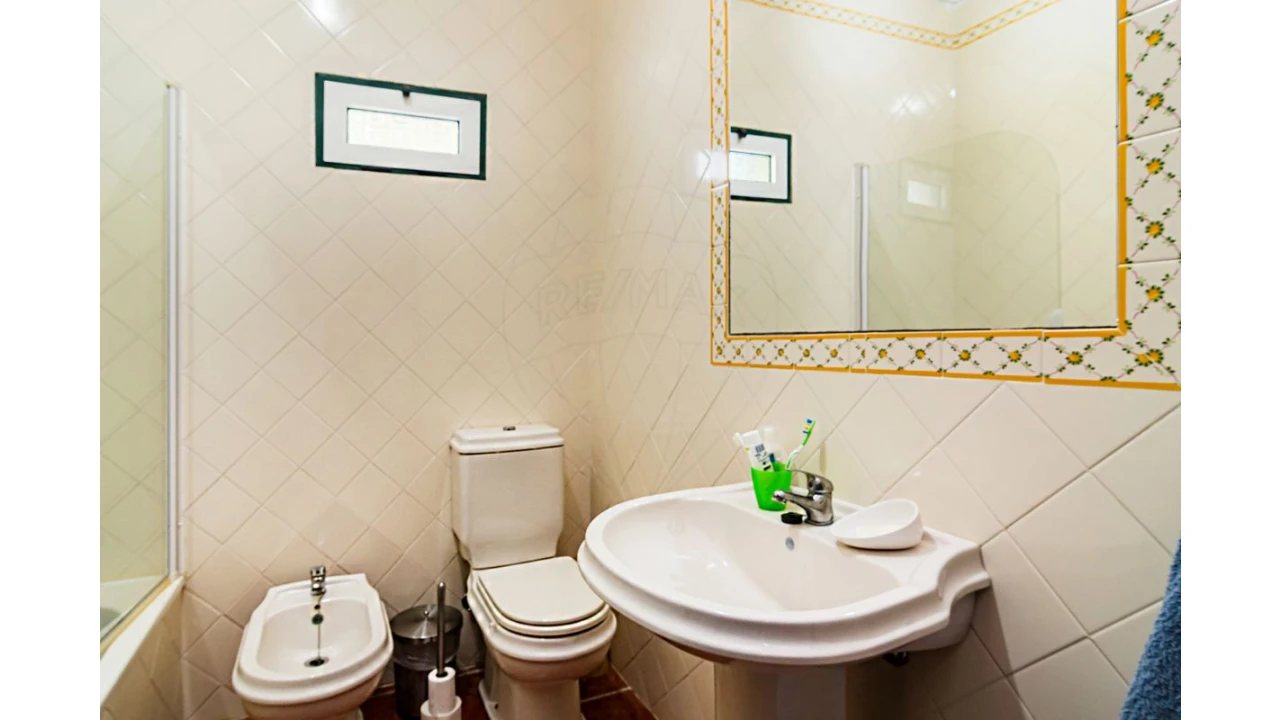 Moradia T4 para Venda em Bacelo e Senhora da Saúde Foto 46