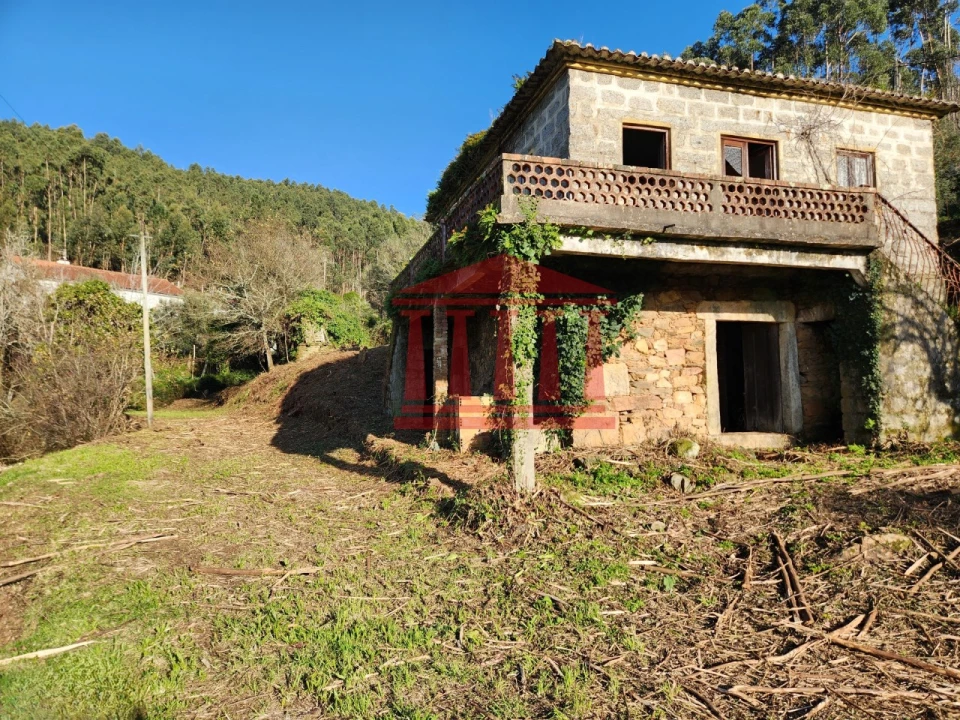 Moradia para Venda em Fragoso Foto 6