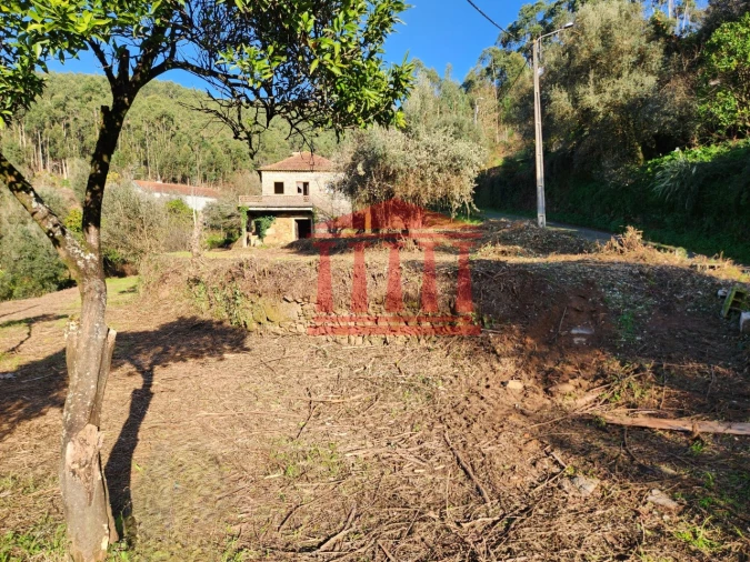 Moradia para Venda em Fragoso Foto 21