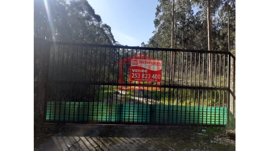 Terreno para Venda em Vila Chã Foto 12