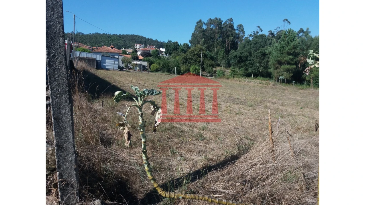 Terreno para Venda em Chorente, Góios, Courel, Pedra Furada e Gueral Foto 12