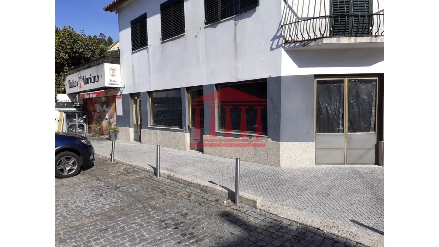 Loja para Arrendamento em Aborim Foto 4