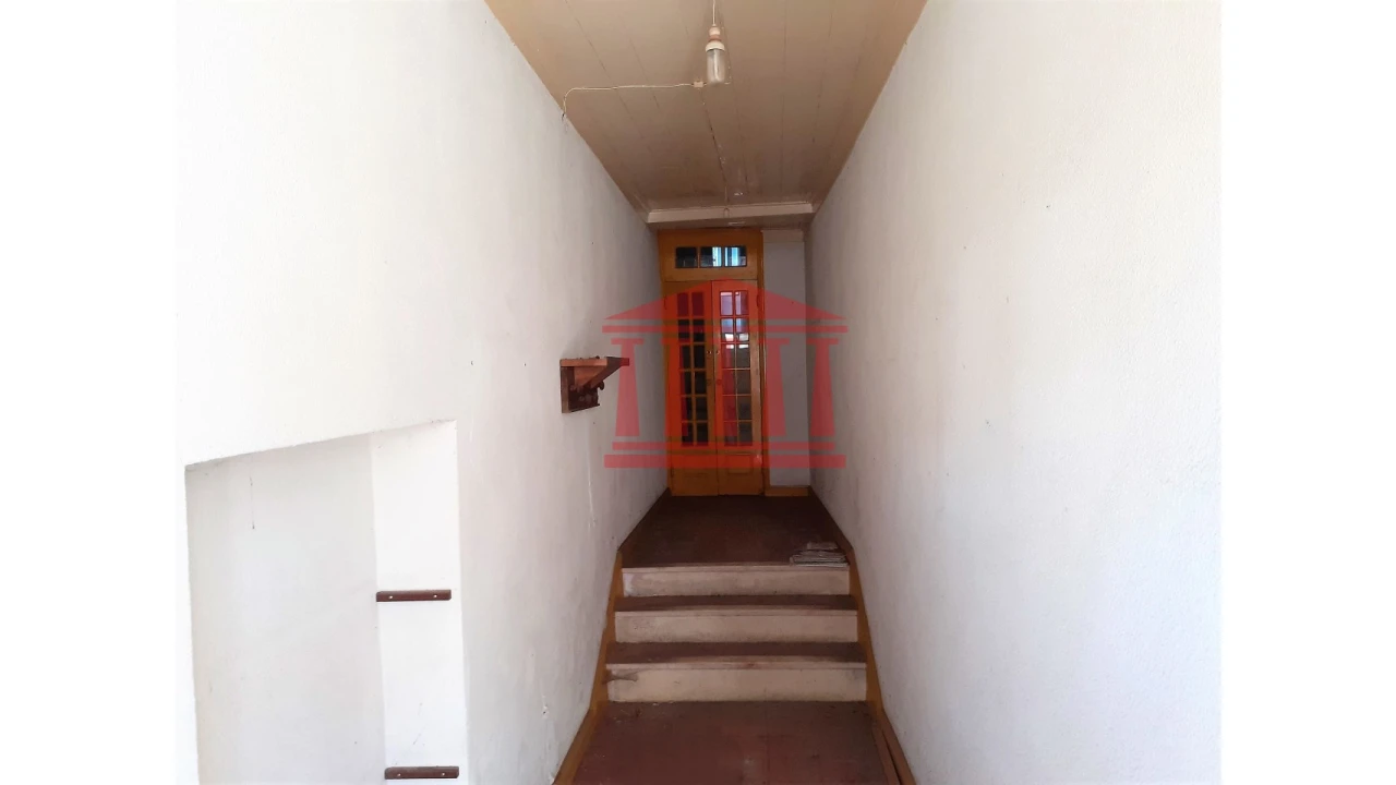 Prédio para Venda em Barcelos, V.Boa, V.Frescainha Foto 1