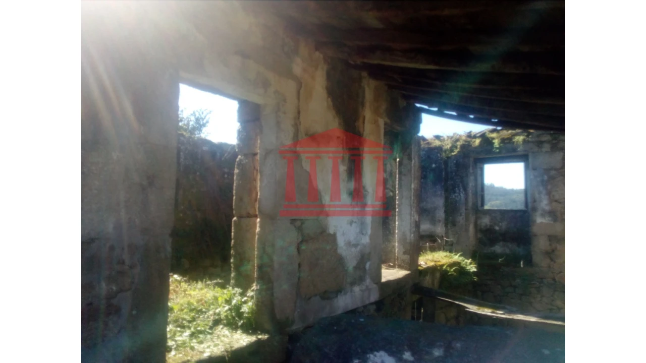 Moradia para Venda em Fontoura Foto 7