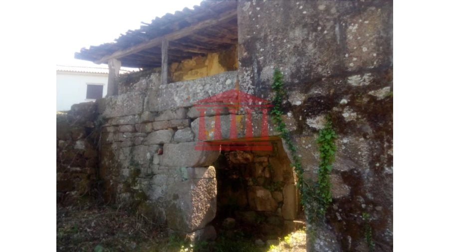 Moradia para Venda em Fontoura Foto 1