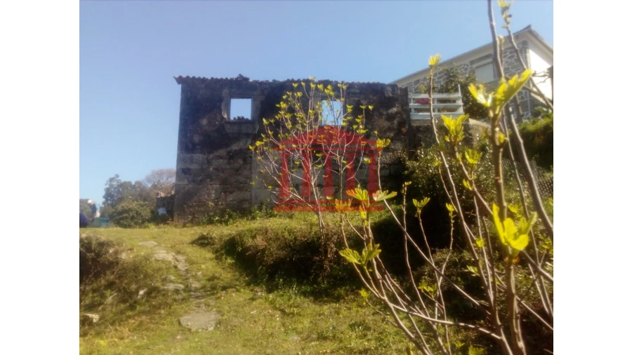 Moradia para Venda em Fontoura Foto 3