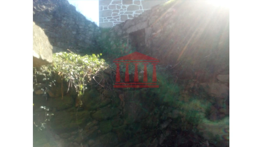 Moradia para Venda em Fontoura Foto 6