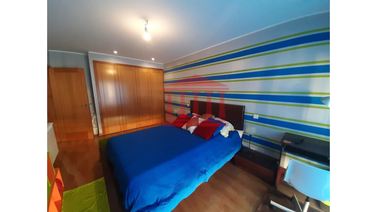 Moradia T3 para Venda em Forjães Foto 16