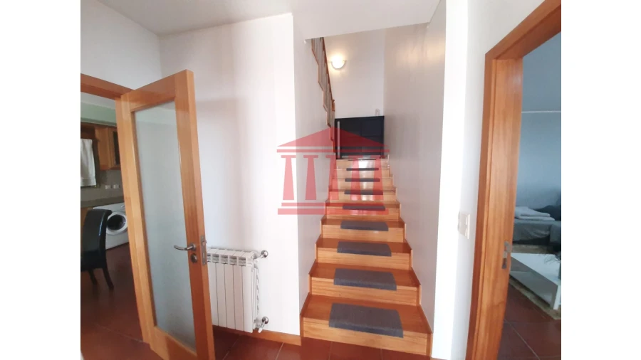 Moradia T3 para Venda em Forjães Foto 12