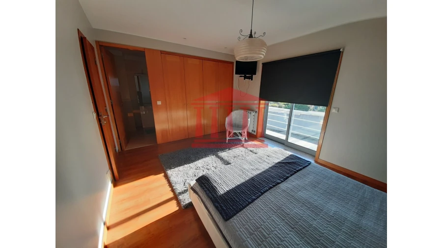 Moradia T3 para Venda em Forjães Foto 14