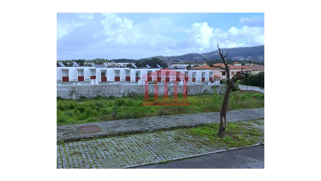 Terreno para Venda em Gamil e Midões Foto 5