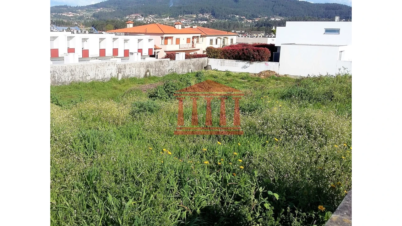 Terreno para Venda em Gamil e Midões Foto 19