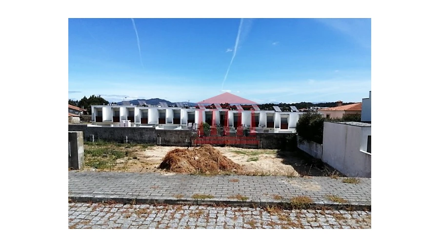 Terreno para Venda em Gamil e Midões Foto 10