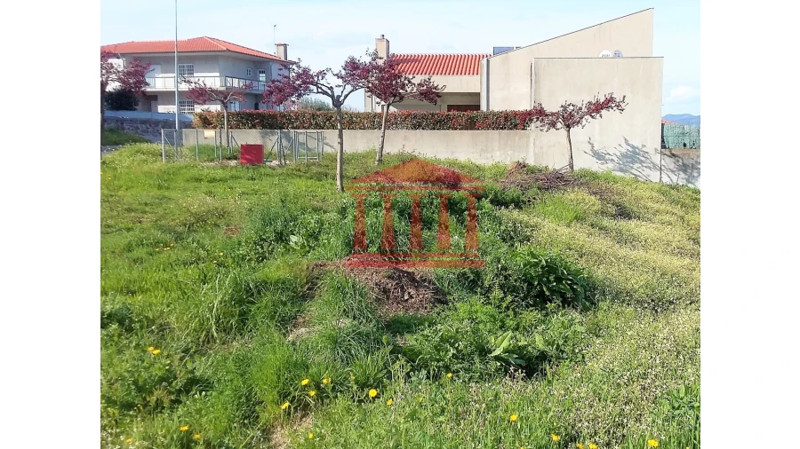 Terreno para Venda em Gamil e Midões Foto 9