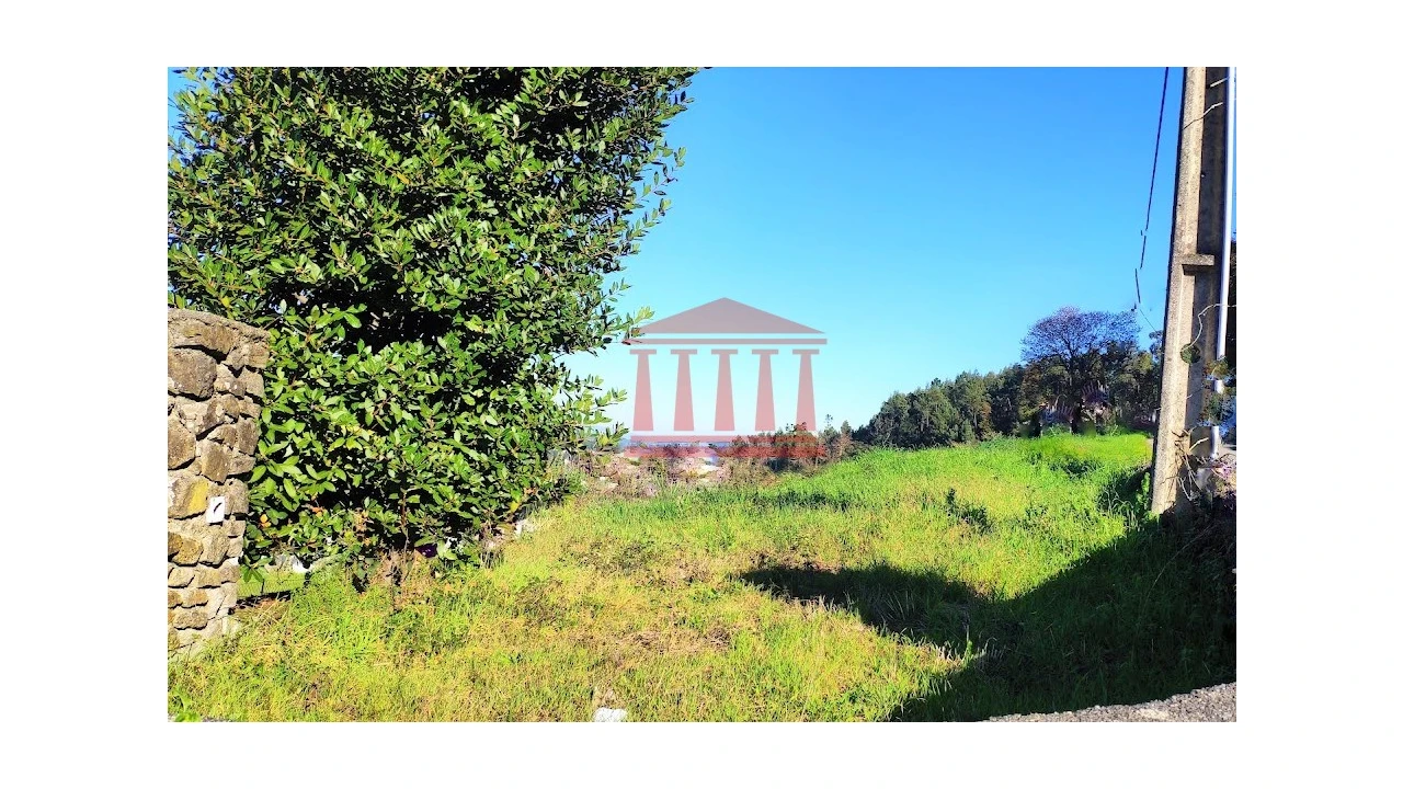 Terreno para Venda em Gamil e Midões Foto 1