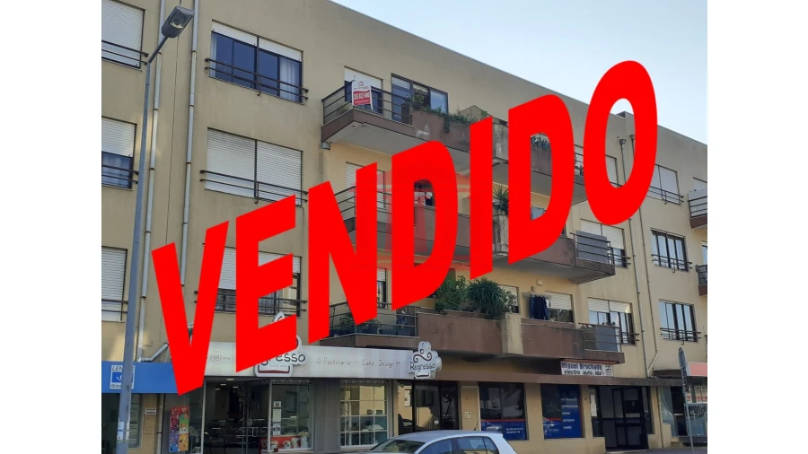 Apartamento T2 para Venda em Arcozelo