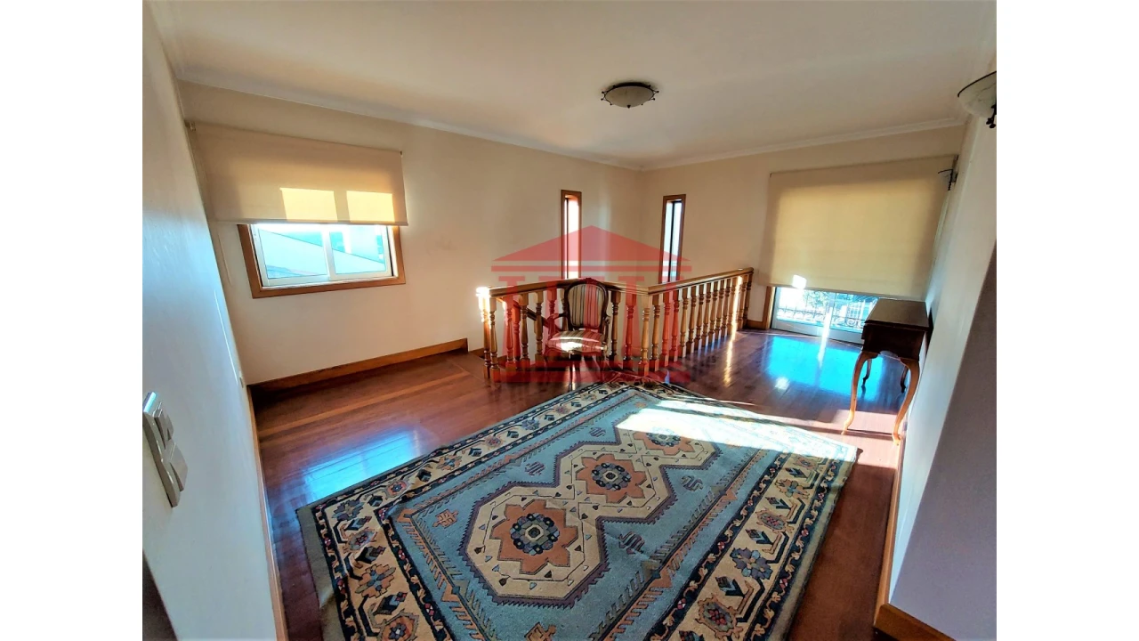 Moradia T3 para Venda em Barcelinhos Foto 24