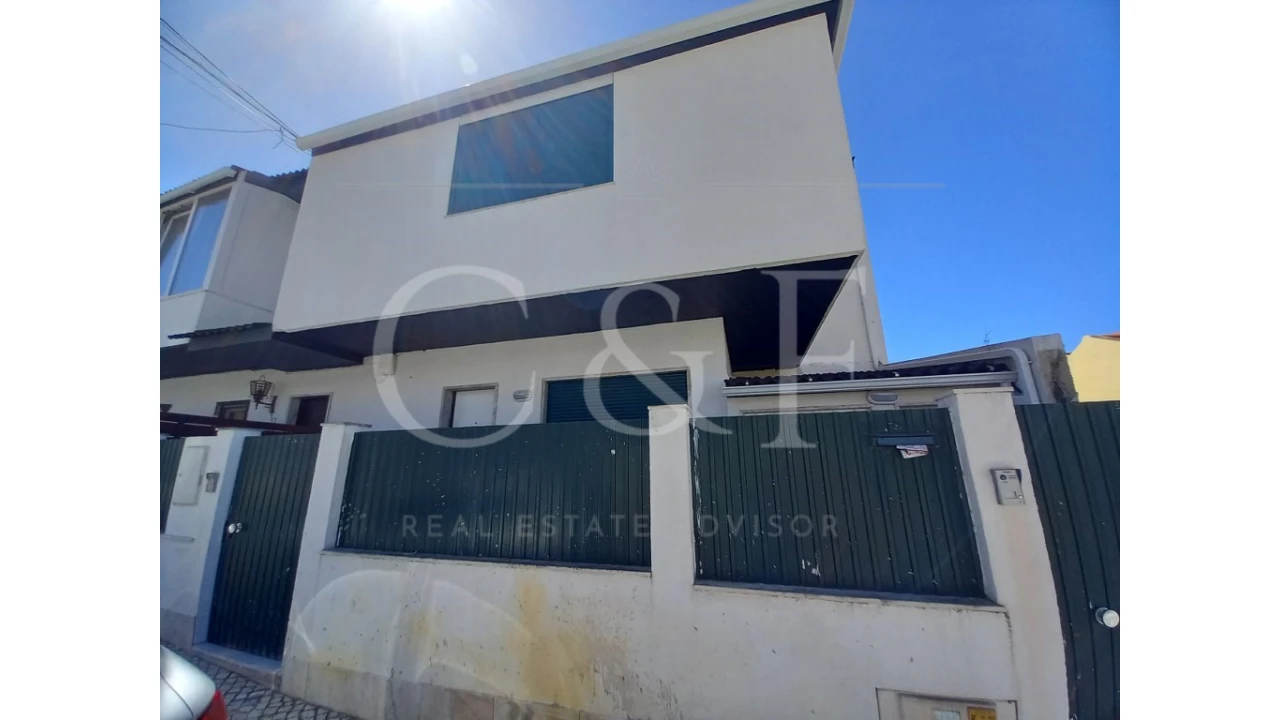 Moradia T5 para Venda em Carcavelos e Parede Foto 4
