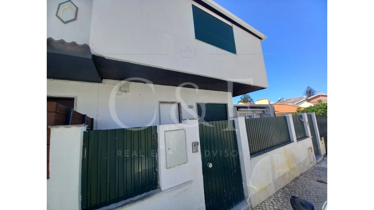 Moradia T5 para Venda em Carcavelos e Parede Foto 1