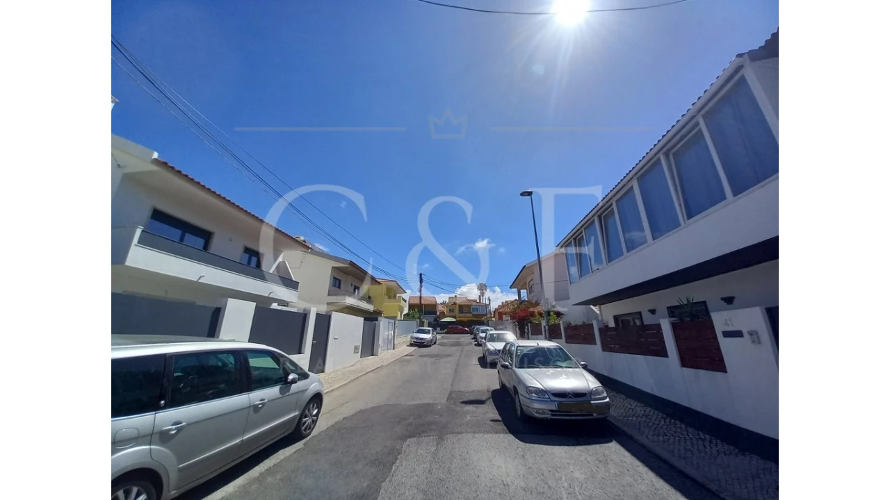 Moradia T5 para Venda em Carcavelos e Parede Foto 45