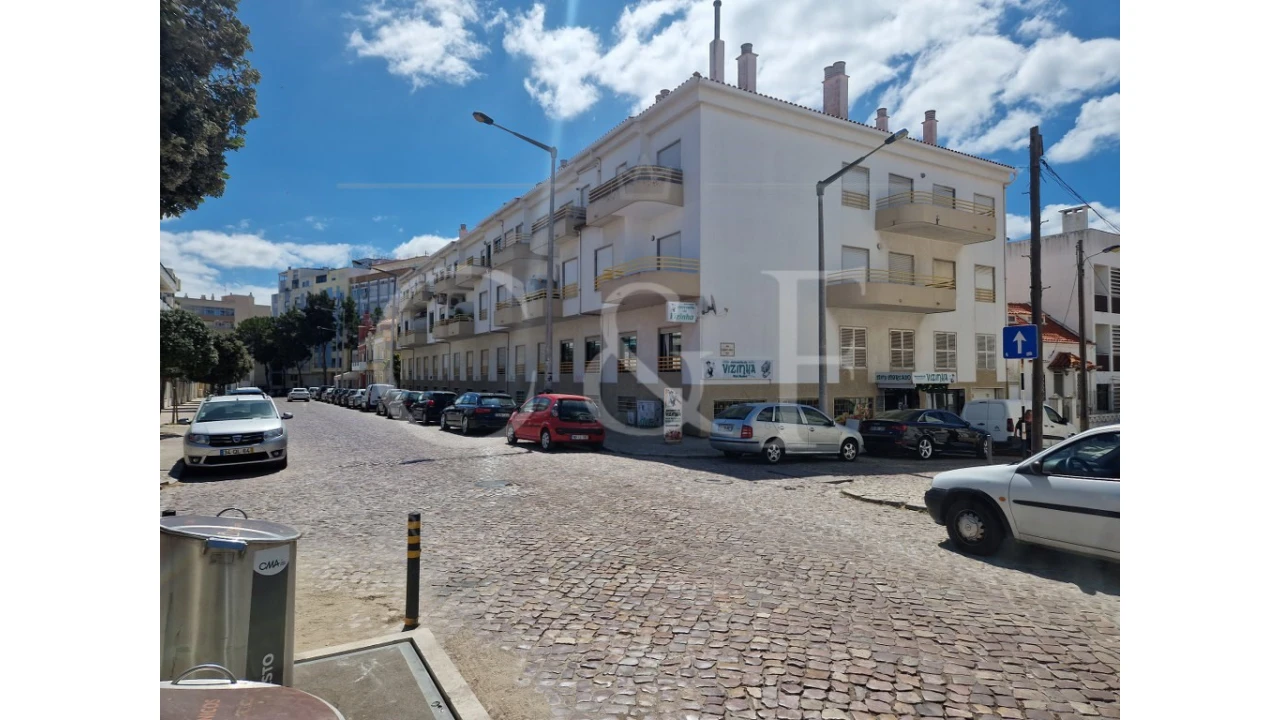 Apartamento T3 para Venda em Costa da Caparica Foto 49