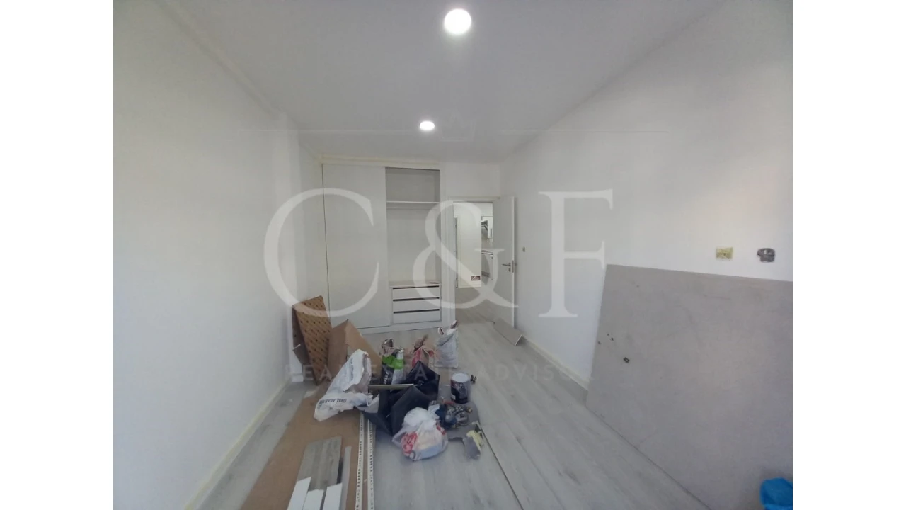 Apartamento T3 para Venda em Costa da Caparica Foto 12