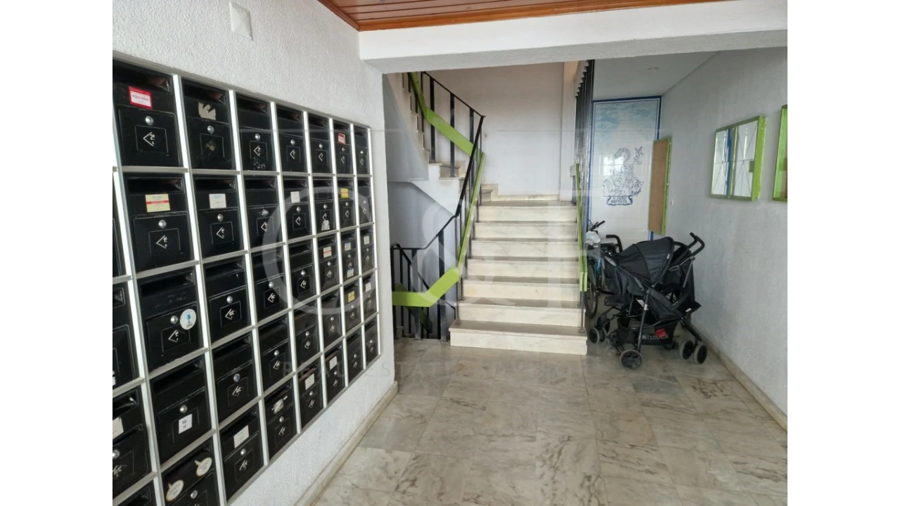 Apartamento T3 para Venda em Costa da Caparica Foto 46