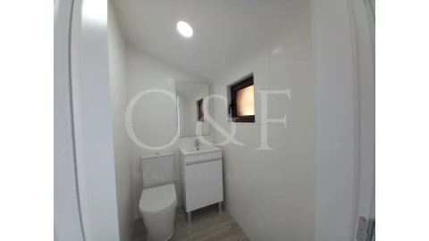 Apartamento T3 para Venda em Costa da Caparica