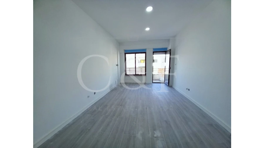 Apartamento T3 para Venda em Costa da Caparica Foto 8