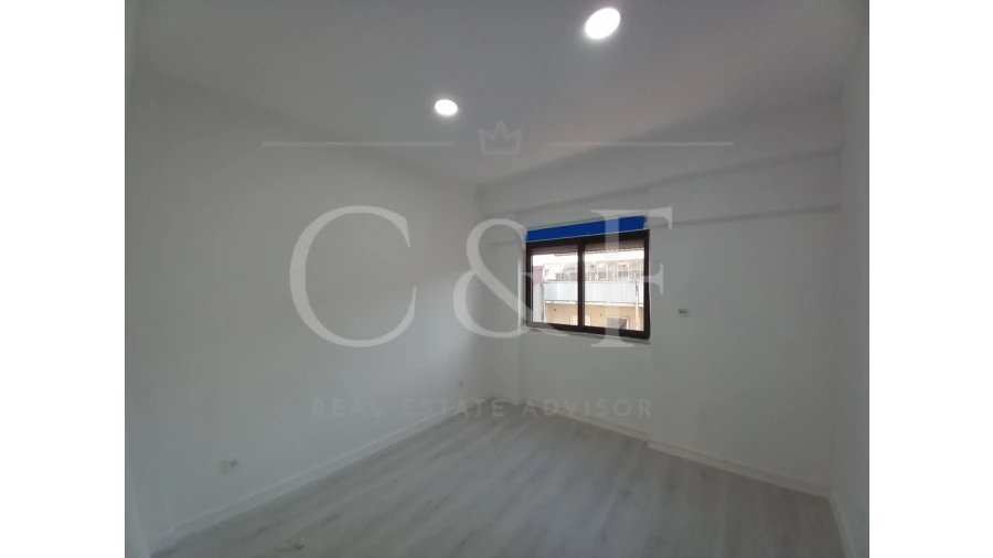 Apartamento T3 para Venda em Costa da Caparica Foto 11