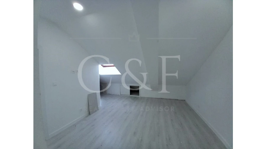 Apartamento T3 para Venda em Costa da Caparica Foto 30