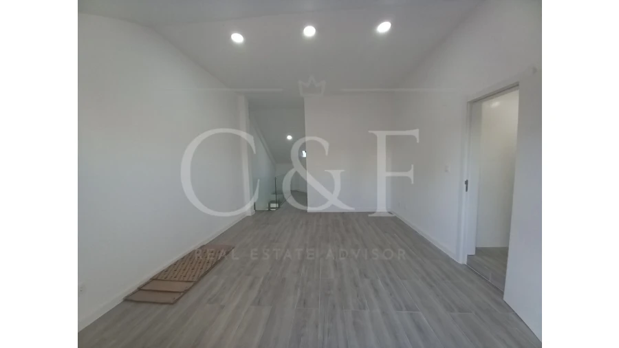 Apartamento T3 para Venda em Costa da Caparica Foto 37