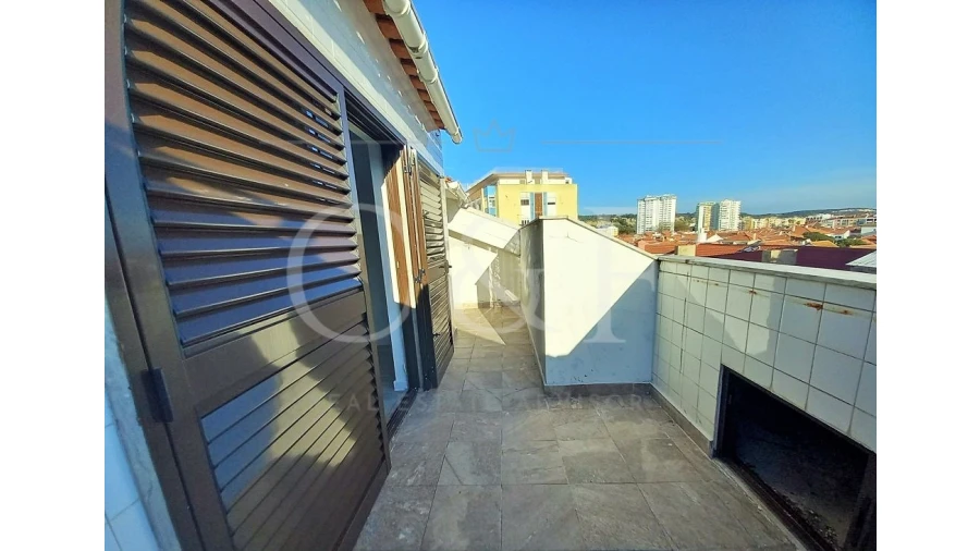 Apartamento T3 para Venda em Costa da Caparica Foto 39