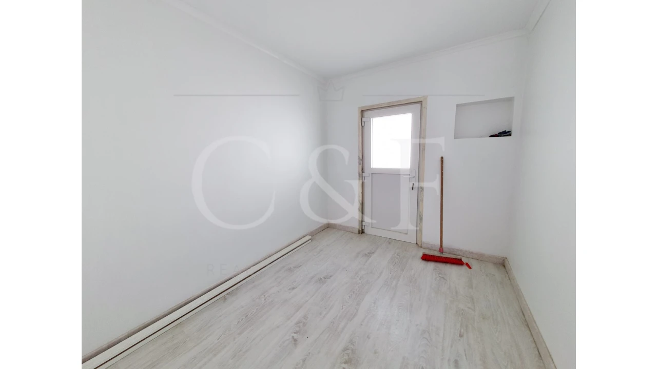 Moradia T9 para Venda em Alcantara Foto 15