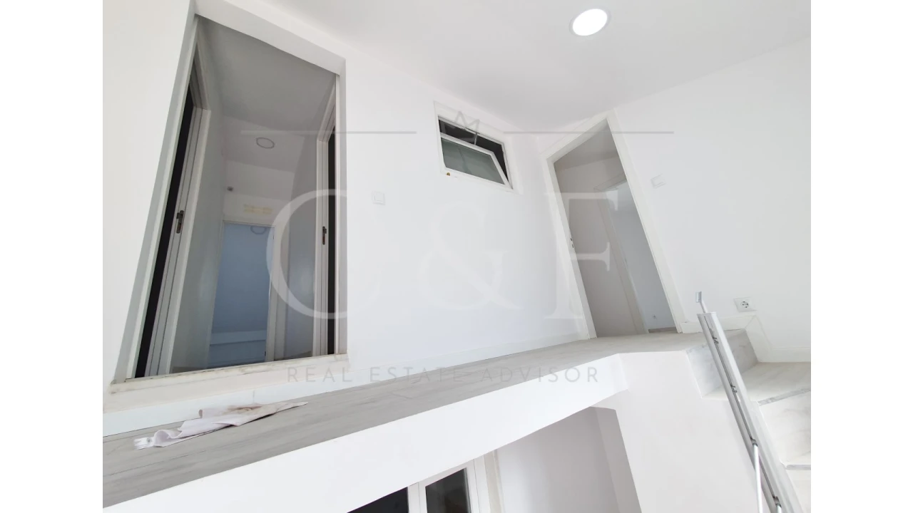 Moradia T9 para Venda em Alcantara Foto 17