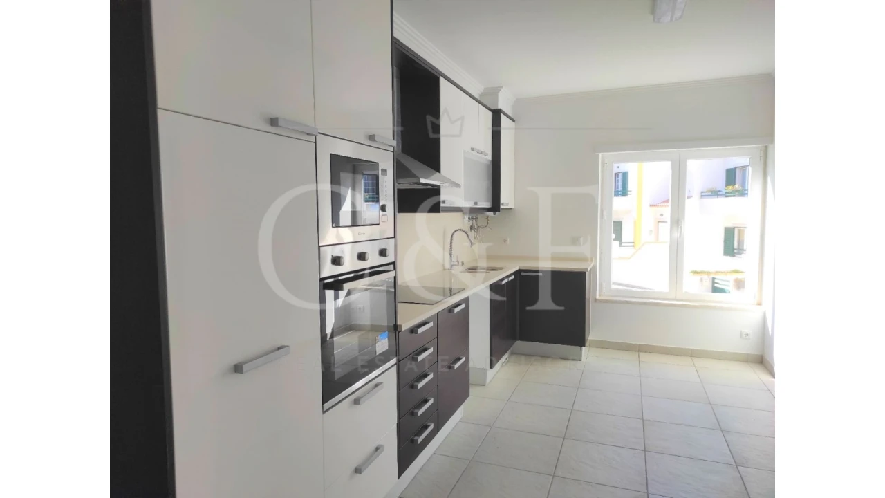 Moradia T3 para Venda em Ericeira Foto 1