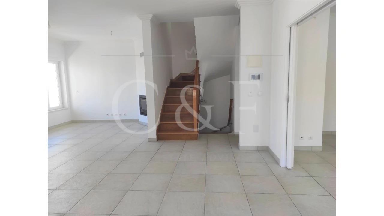 Moradia T3 para Venda em Ericeira Foto 14