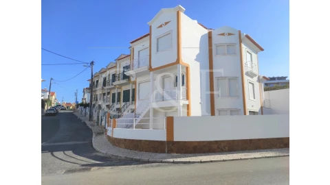 Moradia T3 para Venda em Ericeira